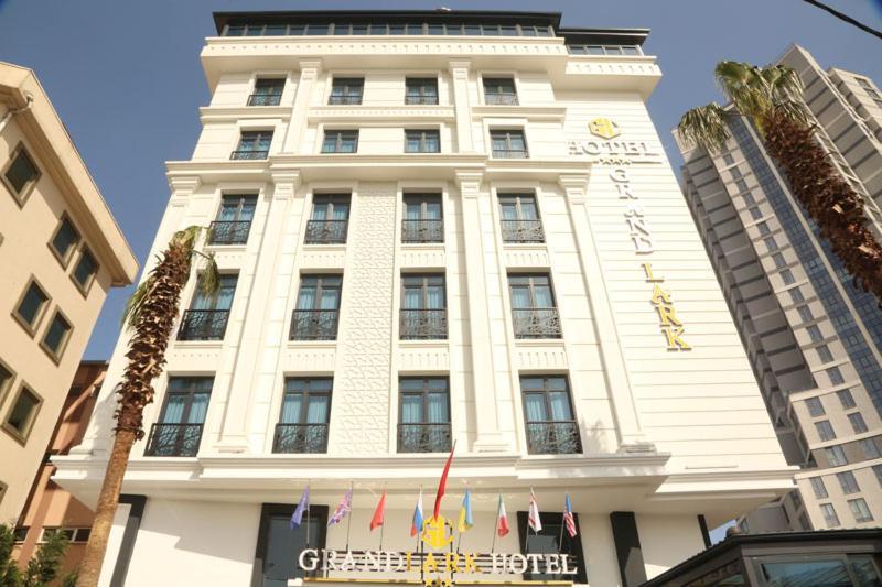 Otel Grand Lark อิสตันบูล ภายนอก รูปภาพ