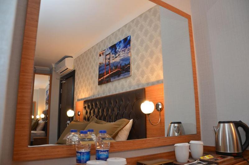 Otel Grand Lark อิสตันบูล ภายนอก รูปภาพ