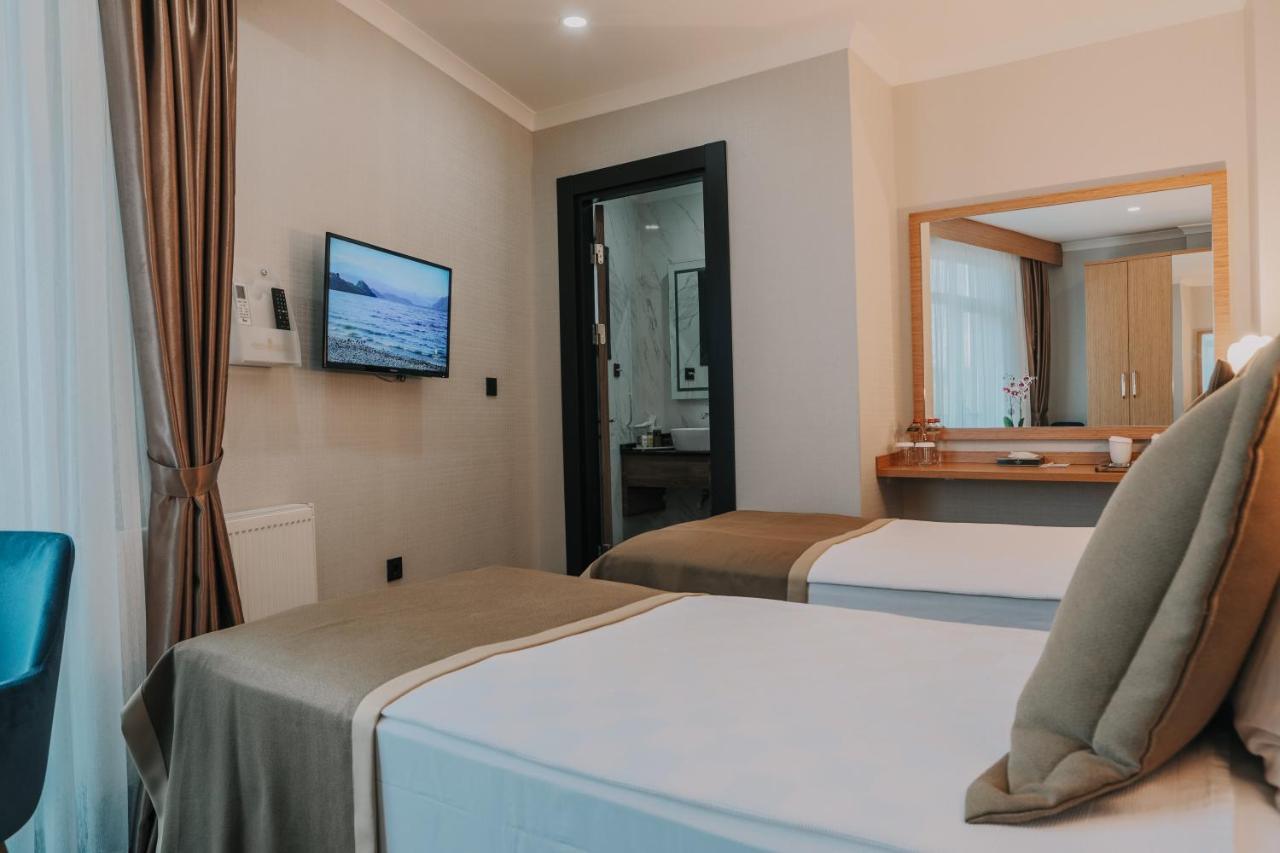 Otel Grand Lark อิสตันบูล ภายนอก รูปภาพ